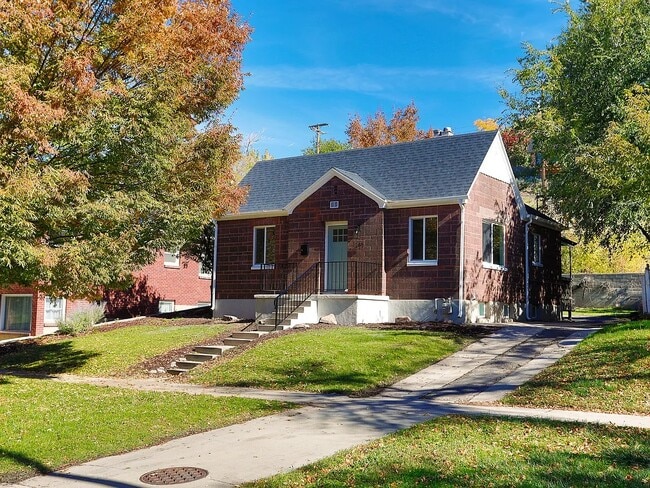 348 N 200 W in Salt Lake City, UT - Building Photo - Building Photo