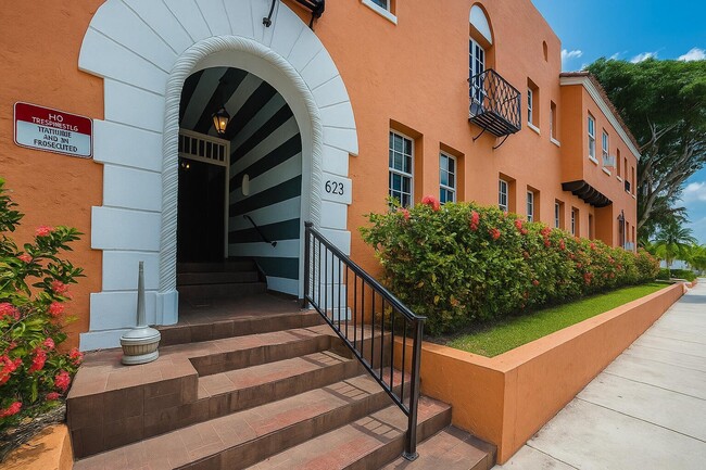 623 Park Pl in West Palm Beach, FL - Building Photo - Building Photo