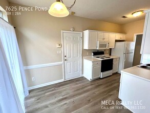 7625 Pence Pond Ln in Charlotte, NC - Building Photo - Building Photo