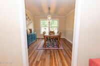 326 Forest Grove Ave photo'