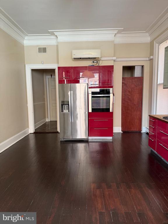 825 Park Ave in Baltimore, MD - Building Photo - Building Photo