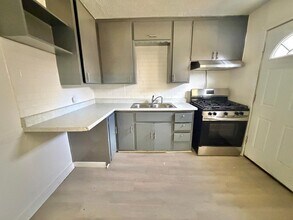 3705 SW 41st St in Oklahoma City, OK - Building Photo - Building Photo