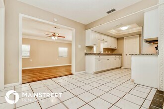 9154 Swiss Rd in Spring Hill, FL - Building Photo - Building Photo