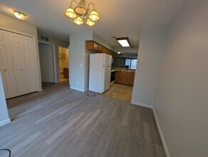 41034 Rose Ln in Clinton Township, MI - Building Photo - Building Photo