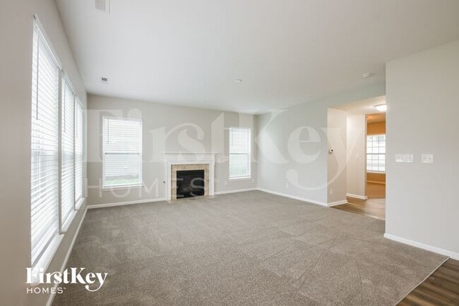 1298 Hazy Falls Blvd in Westfield, IN - Building Photo - Building Photo