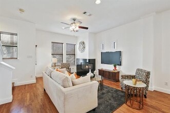 4230 Travis St in Dallas, TX - Building Photo - Building Photo