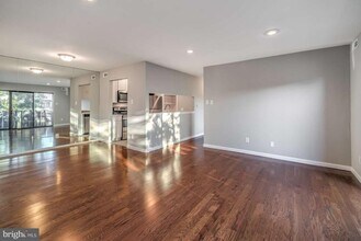 1302 Maresfield in Evesham, NJ - Building Photo - Building Photo