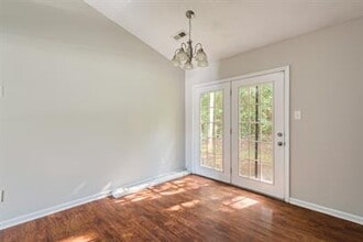 4629 Woodbridge Ln in Knoxville, TN - Building Photo - Building Photo