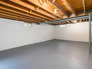 4 Old Forge Ln in Pittsford, NY - Building Photo - Building Photo