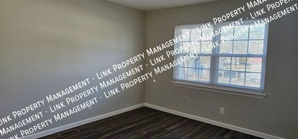 1638 Keeble St in Chattanooga, TN - Foto de edificio - Building Photo