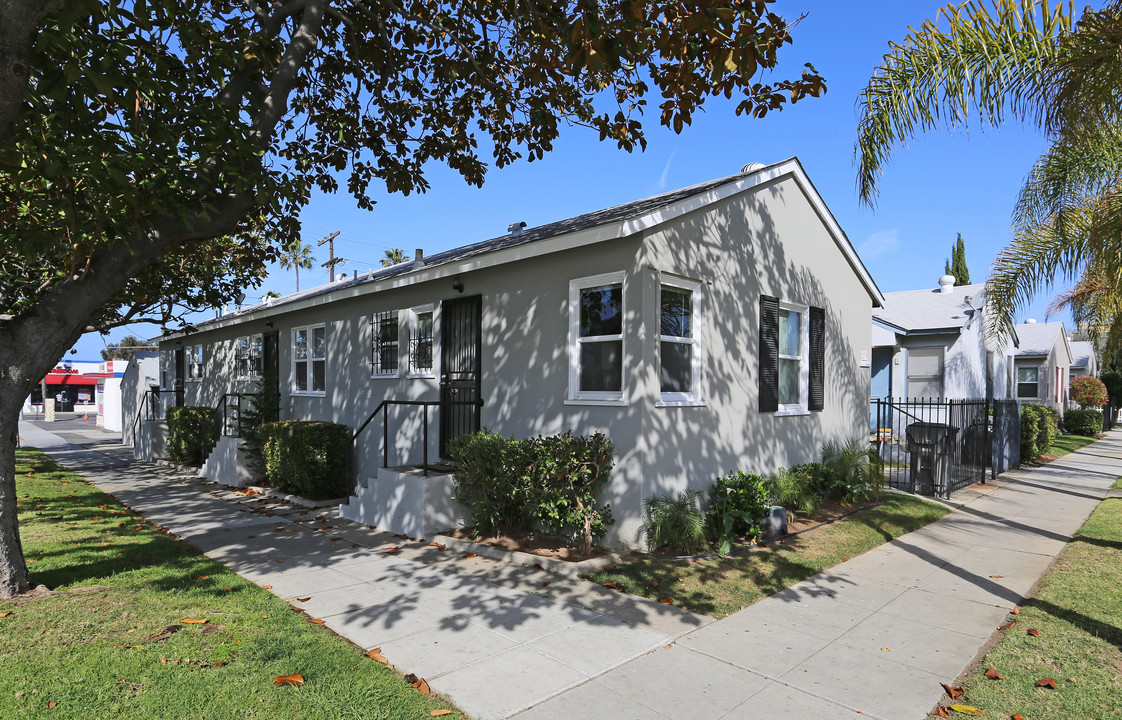 237-239 S Freeman St in Oceanside, CA - Foto de edificio