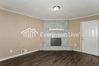 3072 Morning View Dr in Memphis, TN - Building Photo - Building Photo