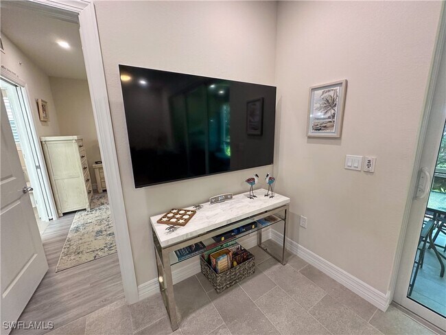 property at 250 Indies Dr E