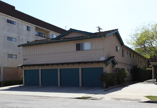 445 Coronado Ave in Long Beach, CA - Building Photo - Building Photo