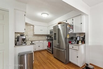 1309 Newport St in Mundelein, IL - Building Photo - Building Photo
