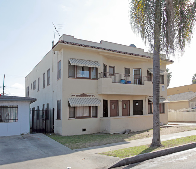 7022 Middleton St in Huntington Park, CA - Building Photo - Building Photo