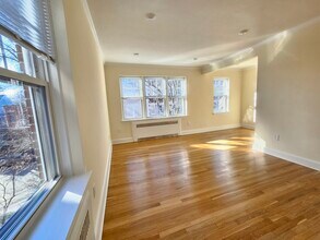 78 Kilsyth Rd, Unit 8 in Boston, MA - Building Photo - Building Photo