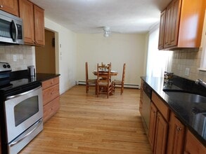 251 Neponset St in Canton, MA - Building Photo - Building Photo