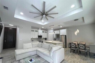 7 Bella Vista Ave in Alton, TX - Building Photo - Building Photo