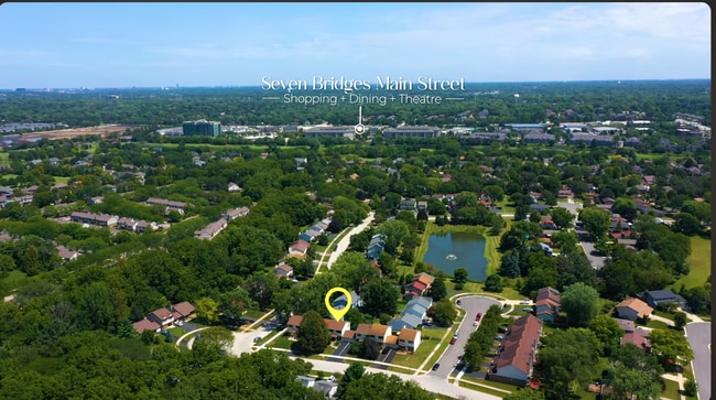 7S485 Lynn Dr in Naperville, IL - Foto de edificio - Building Photo