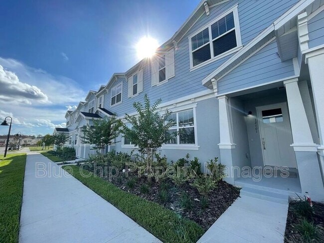 property at 12101 Via Caselli Ln