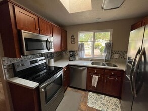 712 Max Ct N in Keizer, OR - Building Photo - Building Photo