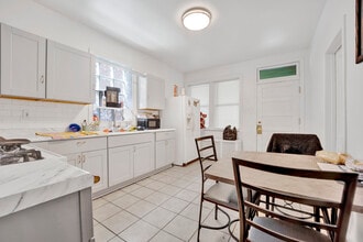 2244 N Leamington Ave in Chicago, IL - Building Photo - Building Photo