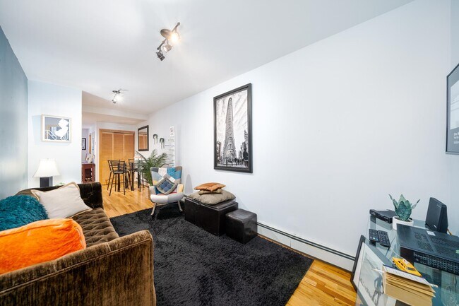 63 Jefferson St in Hoboken, NJ - Building Photo - Building Photo