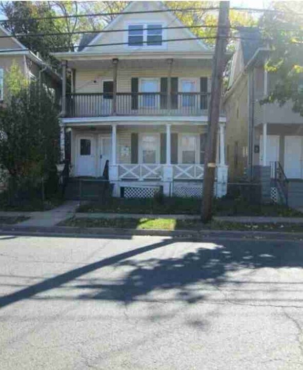 1323 S 2nd St-Unit -2 in Plainfield, NJ - Building Photo
