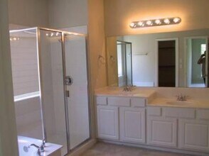 8108 Lonesome Spur Trail in McKinney, TX - Building Photo - Building Photo