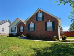 1448 Cedar Springs Cir in Clarksville, TN - Building Photo - Building Photo