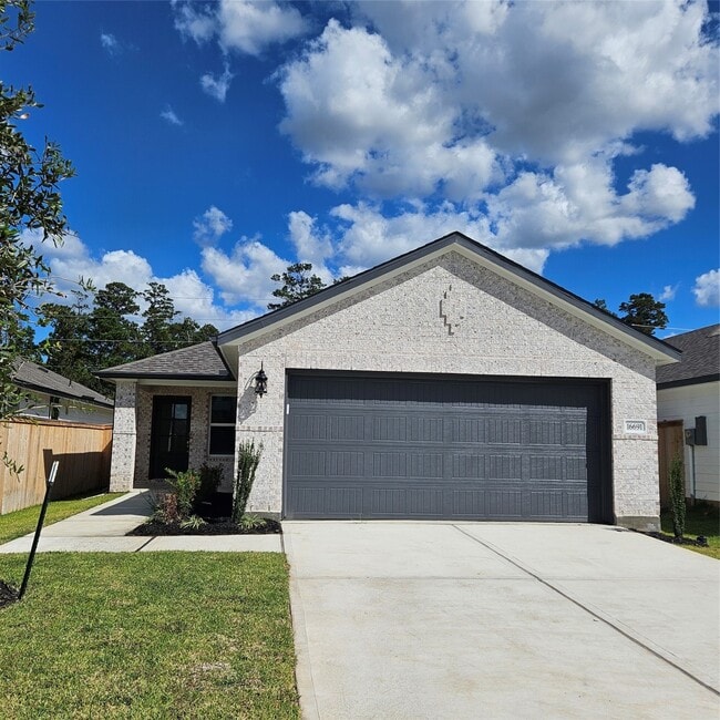 16691 Sterling Clf St in Conroe, TX - Building Photo - Building Photo