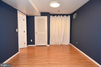 5987 Edgehill Ct in Alexandria, VA - Building Photo - Building Photo