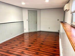 136 Cecilian Ave in Revere, MA - Building Photo - Building Photo