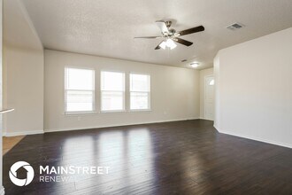 1225 McCary St in Cedar Hill, TX - Building Photo - Building Photo