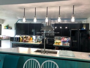 360 Tall Oaks Dr in Branson, MO - Building Photo - Building Photo