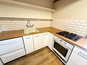 4727 NE 10th Ave in Portland, OR - Building Photo - Building Photo