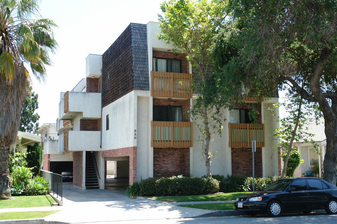 520 W Doran in Glendale, CA - Building Photo