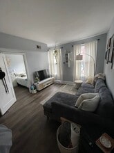 239 Bridge St in Phoenixville, PA - Building Photo - Building Photo