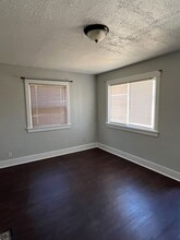 1826 Oregon Ave in Klamath Falls, OR - Building Photo - Building Photo