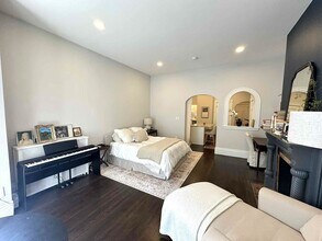 112 Pinckney St in Boston, MA - Building Photo - Building Photo