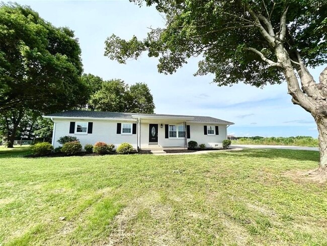 property at 1512 Richpond Rockfield Rd