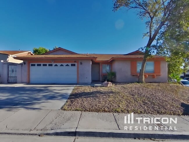 property at 5152 Laurelwood Ave