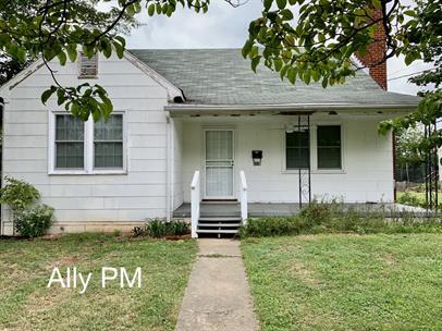 1307 Early St in Charlottesville, VA - Building Photo