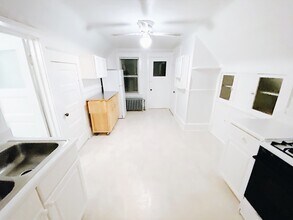 3454 S Delaware Ave-Unit -3454A in Milwaukee, WI - Building Photo - Building Photo