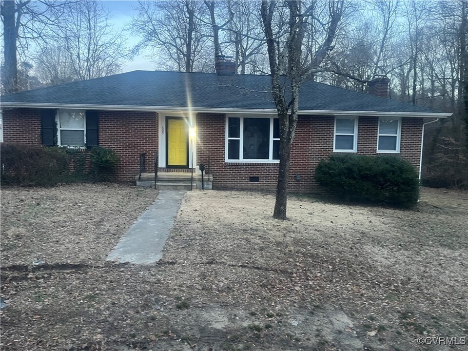 407 Marvin Ave in Colonial Heights, VA - Building Photo