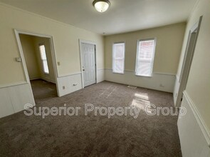 416 S Locust St in Janesville, WI - Building Photo - Building Photo