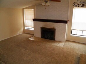 4330 Cunningham Dr in Wichita Falls, TX - Building Photo - Building Photo