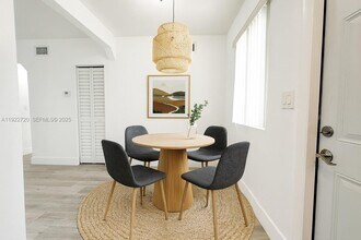 1894 NW 53rd St in Miami, FL - Building Photo - Building Photo