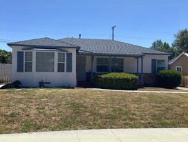 8920 Darby Ave in Northridge, CA - Building Photo
